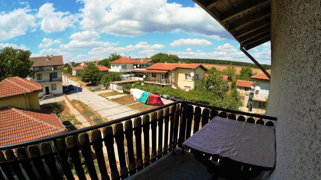 Atanasovi House Hotel Shkorpilovtsi Exterior photo